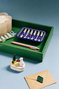 Unique Premium Quality Elegant Durable Choice for Home Decor Serving and Gifting Needs Exquisite Handcrafted Lacquer Tray - Product Image 5