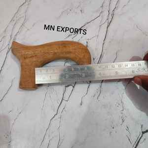 Bâton de marche en bois massif de qualité supérieure, fait main, pour homme et femme, à prix bas, par MN EXPORTS - Product Image 1