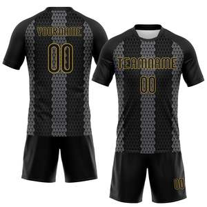 Conjunto de Camiseta y Pantalones Cortos de Voleibol Personalizados, Impresión Sublimada, Nombre del Equipo, Número del Jugador, Patrón Geométrico Negro y Dorado, Unisex, para Adultos - Product Image 1