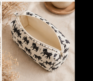 Bolsa de Maquillaje Acolchada de Algodón con Estampado de Caballo Negro, Diseño Bohemio Indio, Bolsa de Cosméticos, Organizador de Artículos de Aseo para Viaje, Bolsa con Cierre Hecha a Mano - Product Image 4