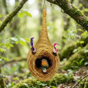 Nid d'oiseau suspendu artisanal en fibre de coco – Décoration écologique en fibre naturelle pour la maison et les cadeaux - Product Image 4