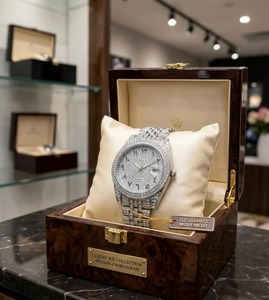 Reloj de pulsera de lujo con diamantes CZ, números arábigos, cuarzo, acero inoxidable, para mujer, para fiestas - Product Image 1