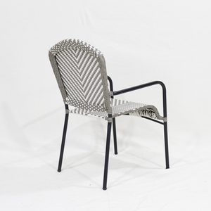 Silla de Comedor Tejida en Espiga Minimalista de Moda - Asiento Exterior con Estructura Metálica Resistente para Cafetería, Cocina y Sala de Estar - Product Image 1