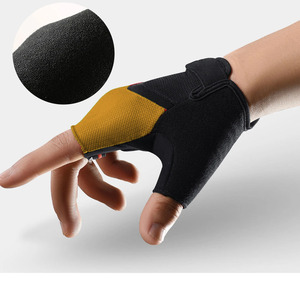 ถุงมือขับรถปั่นจักรยานแบบครึ่งนิ้ว ยืดหยุ่นได้ ไม่ลื่น เหมาะสำหรับการแข่งขัน ใช้ได้ทั้งชายและหญิง สำหรับเล่นกีฬาและกิจกรรมกลางแจ้ง ป้องกันการบาดเจ็บ สำหรับผู้ชายและผู้หญิง - Product Image 4