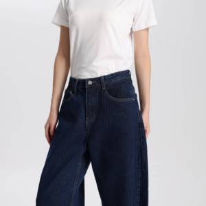 Skinny Fit High Waist Plus Size Women's Jeans Dark Blue Denim Wide Leg Loose Fit Structured Fabric Casual - Product Image 3