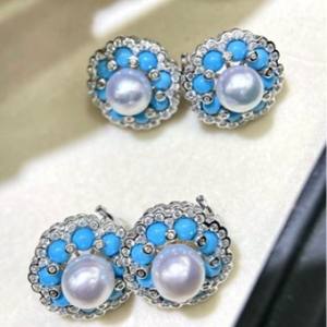 Boîte cadeau classique en or 18 carats avec certificat, boucles d'oreilles Tahiti 9-10 mm, couleur originale, quatre feuilles, boucles d'oreilles fines en eau de mer naturelle - Product Image 2