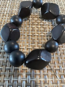 Handmade Beaded Bracelets with Fancy Design Vintage Style Epoxy Resin Bracelets for Party Wear Valentine Day Accessory - Product Image 2