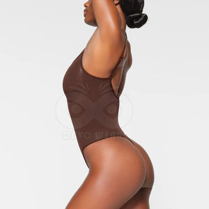 Vente en gros de bodys sans manches pour femmes, col carré, en coton extensible, basique, de haute qualité - Product Image 3