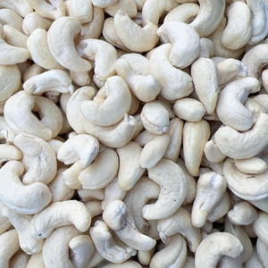 Hot Sale Cashew <b>Nuts</b> Sk1 Cashew <b>Nut</b> Kernels Raw Cashew <b>Nuts</b> Vietnam Reasonable Price - Product Image 1