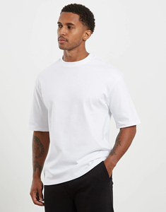 Camiseta holgada para hombre, camiseta oversize de moda, camiseta deportiva de tela gruesa, camiseta streetwear con cuello redondo, camiseta de manga corta para gimnasio - Product Image 3