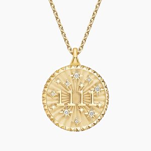Collar con Colgante de Diamante y Medallón de Moneda Estrellada con el Número de Ángel 1111 - Product Image 2