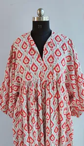 Vestido midi bohemio de algodón con estampado floral blanco y rojo, mangas abullonadas, corte holgado y cuello con lazo, vestido de verano para mujer. - Product Image 4