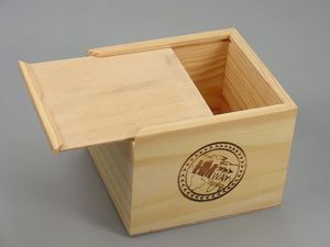 Caja de Almacenamiento de Madera de Pino Premium con Tapa Deslizante, Hecha a Mano, Ecológica, Diseño Moderno, para Decoración del Hogar, Diwali, Ramadán - Product Image 2