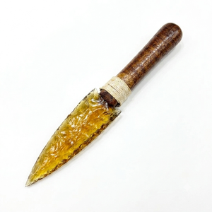 Cuchillo de cristal con mango de obsidiana amarilla súper cristalina, hoja tallada a mano con punta de flecha, decoración espiritual y mágica, mayorista espiritual - Product Image 5
