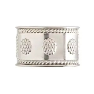 Anillo de Servilleta Metálico Resistente para Mesa de Banquete, para Decoración de Eventos de Boda, Cenas y Uso en Servicios de Catering - Product Image 3