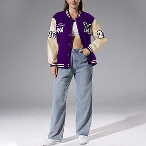 Chaqueta Universitaria Transpirable para Mujer, Personalizable con Parche de Chenilla, Uniforme Escolar con Bordado, Piel de Oveja - Product Image 5