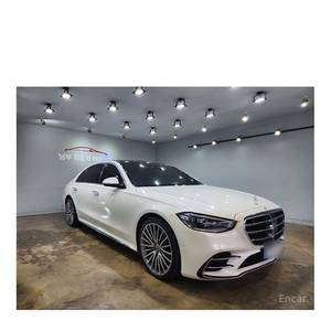 Mercedes-Benz Clase S S500L 4MATIC Modelo Mayo 2023 con 49,564 km, Caja de Cambios Automática, Asientos de Cuero, Cámara Trasera - Product Image 3