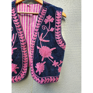 Hand Embroidered <b>Velvet</b> <b>Women</b> Vest Floral Suzani Boho Winter <b>Waistcoat</b> Reversible Knitted Short Coat - Product Image 3
