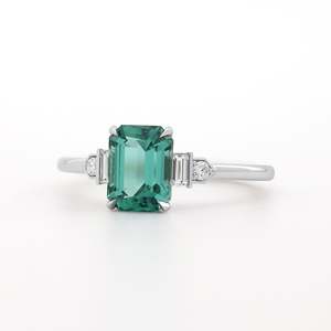 Emerald Cut Green Gemstone Ring Prong Setting Classic Women's Engagement Band Geometric Style - Product Image 5
