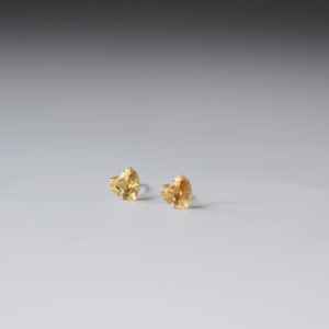 Boucles d'oreilles en forme de cœur en citrine, argent sterling, pierre de naissance de novembre, bijoux minimalistes, cadeau pour elle - Product Image 2