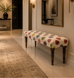 Banco Tapizado Boho Colorido de Lana y Yute con Asiento de Madera para Entrada, Hecho a Mano, Estilo Rústico, para Dormitorio, Fin de Cama o Pasillo - Product Image 1