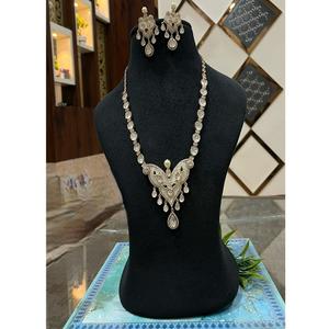 Conjunto de Collar y Aretes Clásicos de Cristal con Baño de Oro de Primera Calidad, Glamorosos, para Bodas, Fiestas, Compromisos, Regalo para Mujer - Product Image 1