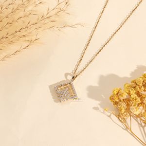 Collier en diamant rond certifié IGI, clarté VVS-VS, pièces de diamant royales, adapté à chaque reine, pour femmes, en provenance d'Inde - Product Image 2