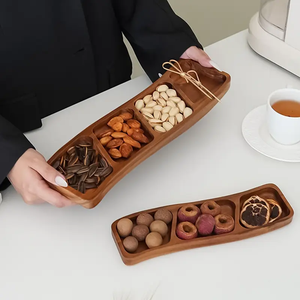 Plateau de service en bois de qualité supérieure pour fruits secs, forme papillon, 4 compartiments, idéal pour les réunions de famille - Product Image 2