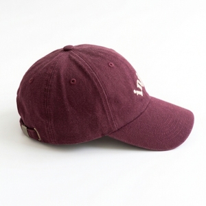 Gorra de Béisbol Deportiva Color Borgoña, Unisex, con Logotipo Bordado de Injae, Ajustable, de 6 Paneles, de Lona y Algodón, Estilo Dad Hat para Actividades Diarias - Product Image 4