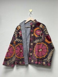 Maaunique Embroidered Handmade Eco-Friendly Breathable Floral Pattern <b>Velvet</b> Bomber <b>Jacket</b> <b>Women</b> O-Neck Full Autumn/Winter - Product Image 3