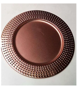 Assiette de présentation en cuivre, nouveau design, pour la restauration et les mariages, avec motif de rose gravé - Product Image 1