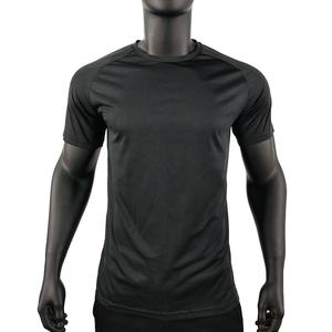 เสื้อยืดแขนสั้นผู้ชาย ดรายฟิต สำหรับวิ่งออกกำลังกาย ลายพิมพ์สีดำ ระบายอากาศได้ดี ผลิตจากผ้าถักโพลีเอสเตอร์ 100% น้ำหนัก 180 กรัม เหมาะสำหรับขี่มอเตอร์ไซค์และนักขี่จักรยาน - Product Image 2