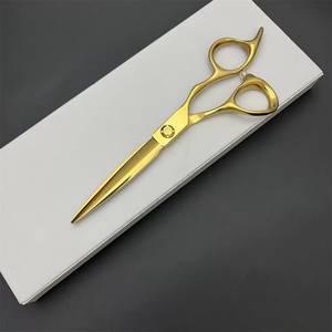 Ciseaux à cheveux professionnels Morje Surgical, finition dorée, acier inoxydable, pour droitiers, manche moyen, légers, 28 dents - Product Image 1