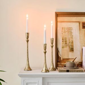 Ensemble de 3 chandeliers décoratifs vintage en fonte pour mariage, Noël, fêtes et maison - Product Image 4