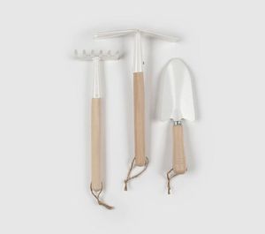 Juego de herramientas de jardín blancas modernas con mango de madera, pala, rastrillo y azada para plantar en interiores y exteriores - Product Image 1