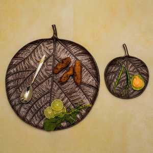 Beautiful Rustic Aluminium Leaf Decorative Trays Set <b>2</b> Rectangle Shape Hammered Pattern Abstract Design Brown Color Lightweight - Product Image 5