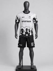 Ensemble d'uniformes de football pour sports d'équipe, avec conception respirante, coupe athlétique, design court anti-humidité pour une performance constante - Product Image 1