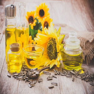 Huile de tournesol riche en huile de tournesol pure à 100 %, extraite et raffinée, de haute qualité, d'origine supérieure - Product Image 3