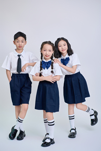 Chemise d'uniforme scolaire pour filles 3 étoiles, blanche, à manches courtes, col fusionné, en tissu cachemire, fourniture d'usine de vêtements scolaires pour enfants - Product Image 5