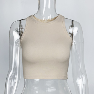 Débardeur court côtelé personnalisé pour femme, coupe ajustée, séchage rapide, respirant, col rond, logo avant, idéal yoga et gym - Product Image 2