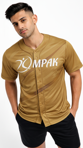 Camiseta de béisbol de calidad premium para hombre, diseñada con un acabado de sublimación suave y comodidad atlética. - Product Image 2