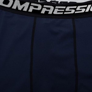 Shorts de compression à séchage rapide pour hommes, couleur unie avec ceinture à lettrage, style unique et qualité supérieure - Product Image 4