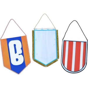 Bandera Triangular de Tela Roja y Azul con Borde Amarillo y Flecos Negros - Product Image 4