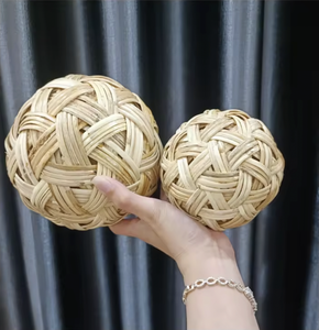 Adornos Navideños Elegantes de Bolas de Ratán Tejidas, Decoraciones Colgantes para Árboles Navideños, Decoración Festiva para Interiores del Hogar y Regalos al por Mayor - Product Image 2