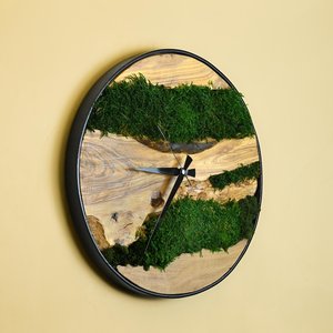 Reloj de Pared Redondo de Madera con Diseño Rústico, Analógico de Cuarzo, Silencioso, Decoración para Sala de Estar, Ecológico, Color Verde Bosque Único - Product Image 1