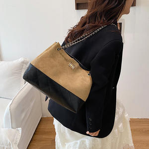 Sac bandoulière vintage pour femme en cuir PU, motif losanges brodés, fermeture éclair classique, style minimaliste - Product Image 3