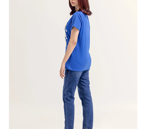 เสื้อยืดลำลองผู้หญิงสีน้ำเงิน ผ้าวูล คอวี แขนสามส่วน ลายทาง พิมพ์ลาย ทรงปกติ ระบายอากาศได้ดี ผ้าเจอร์ซีย์สีตัดต่อ - Product Image 2