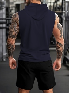Ensemble décontracté tricoté pour homme : short respirant à cordon de serrage et sweat à capuche sans manches noir en molleton uni French Terry - Product Image 4
