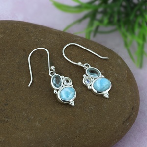 Pendientes Colgantes de Plata de Ley 925 con Larimar, Piedra Lunar y Topacio Azul, Hechos a Mano con Piedra Natural, Joyería Bohemia - Product Image 2