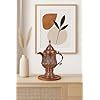 Théière en cuivre antique avec motif floral gravé sur base en bois - Product Image 2